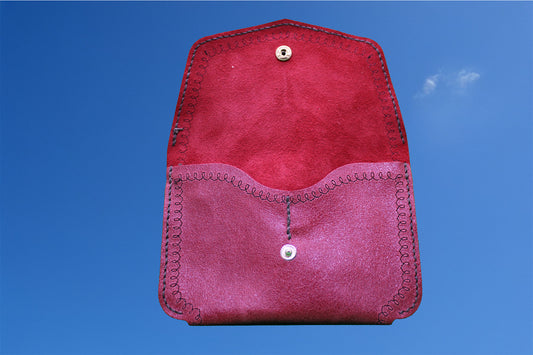 portefeuille cuir rouge broderies